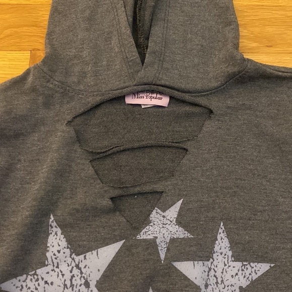 Miss Popular Girl’s Gray Hoodie With Stars Size 10/12 - Picture 3 of 6